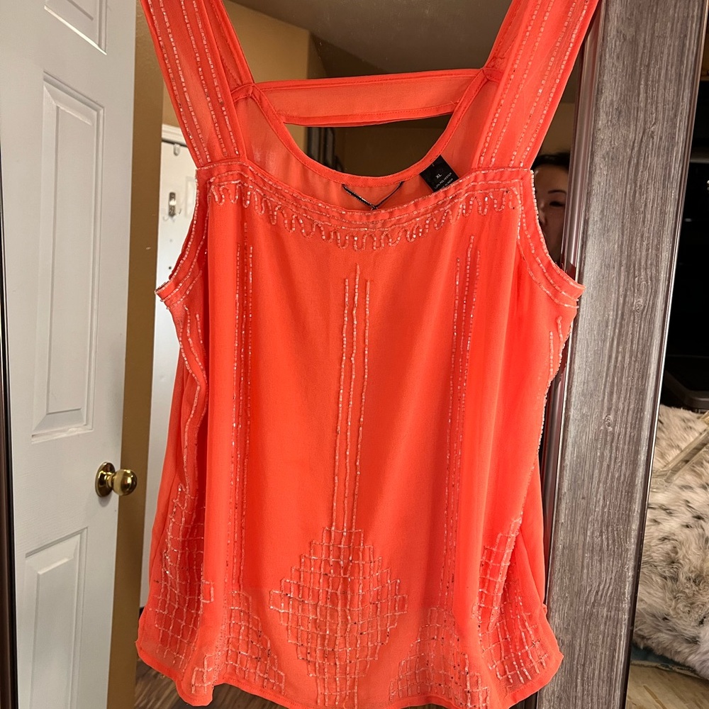 “BKE Boutique” Sheer Coral Beaded Tank